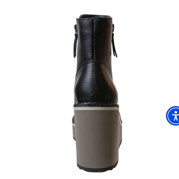 NAKED FEET - AVAIL in
BLACK Wedge Ankle Boots size 9